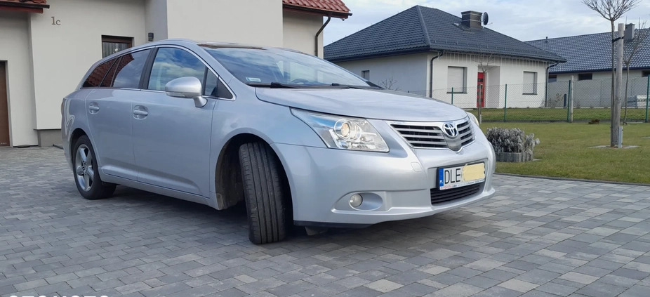 Toyota Avensis cena 22300 przebieg: 242800, rok produkcji 2010 z Legnica małe 16